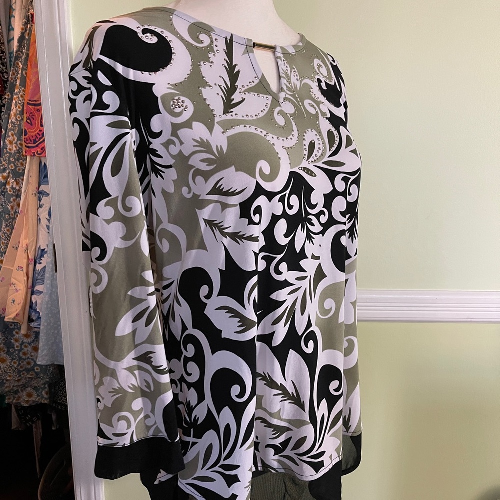 Patterned Blouse